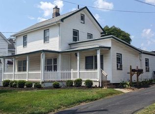 11 Franklin Ave APT 1, Pearl River, NY 10965