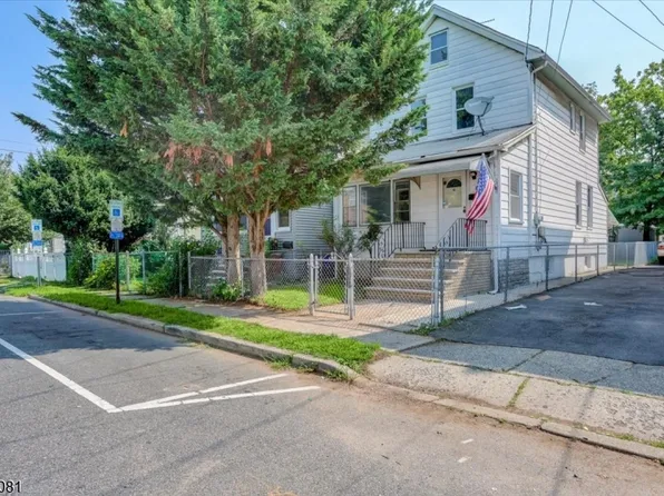 34 Donald St, Clifton City, NJ 07011