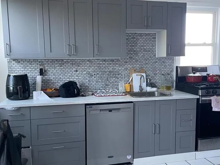 119 Buffalo Ave #3 — Photo 5