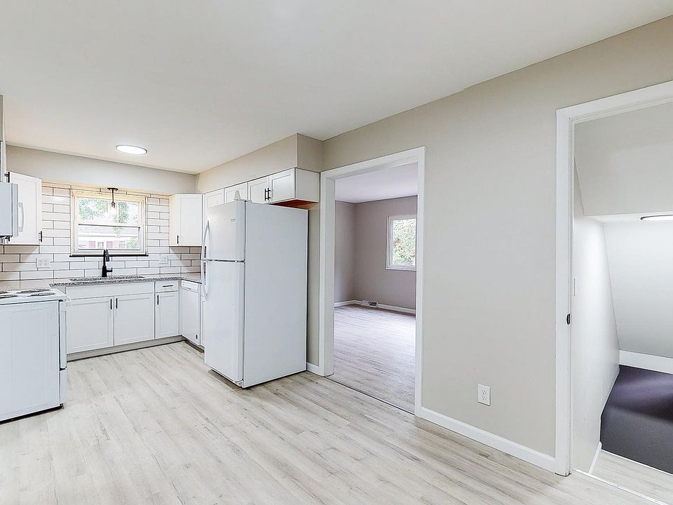 1st image of 361 Celia Ave