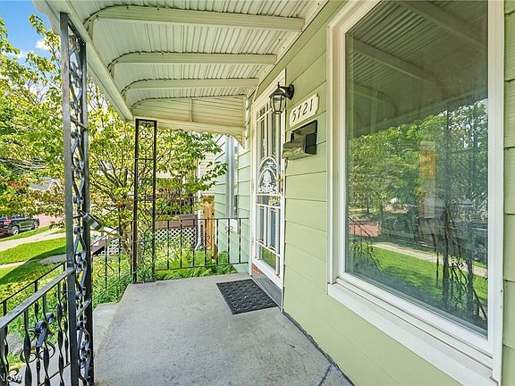 4th image of 5721 Delora Ave