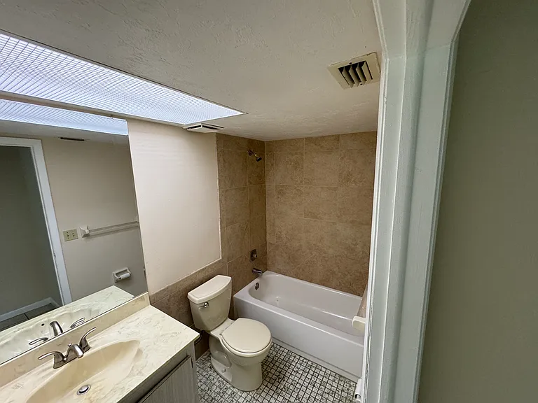 27601 Arroyal Rd #126 — Photo 6