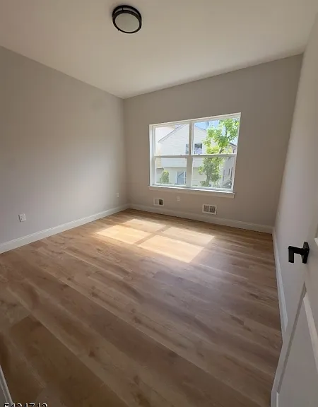 484 S 19th St #1 — Photo 15