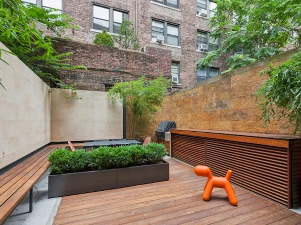 35 West 71st Street image 12 of 14