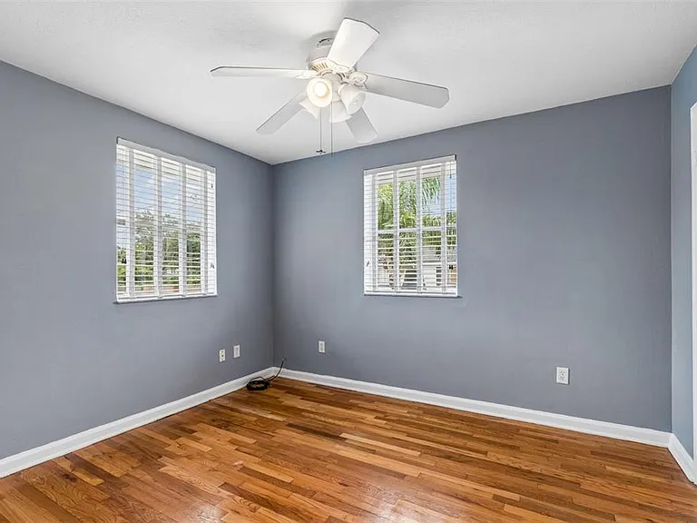 601 Swann Dr — Photo 23