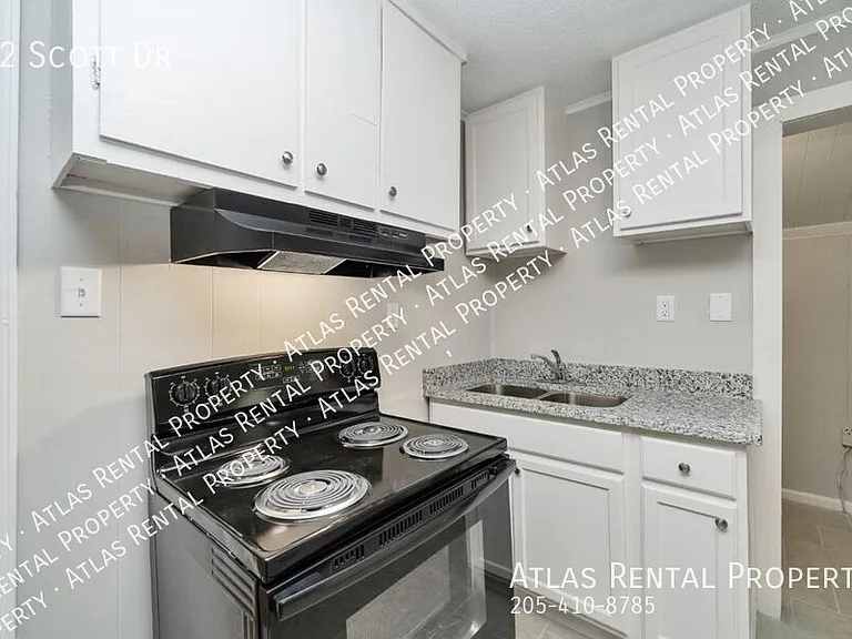 92 Scott Dr — Photo 17