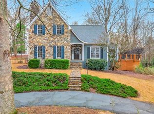 212 Cedar Dale Dr, Central, SC 29630