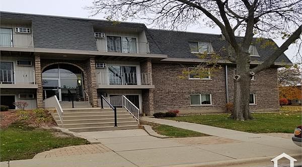 1st image of 928 Jonathon Ct #6-202