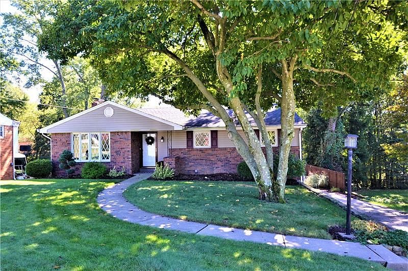 1st image of 627 Aljo Dr