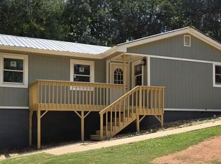 54 Cedar Dr, Commerce, GA 30529