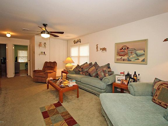 4th image of 142D Farrington Ct