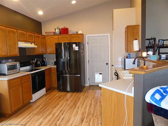 5th image of 5040 Jacobsen Dr