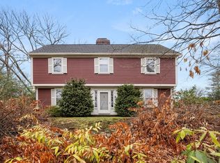 35 Old Colony Rd, Wellesley, MA 02481