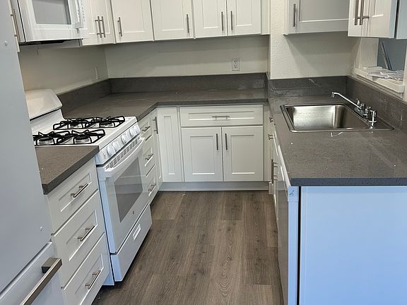 4th image of 4782 James Cir APT C