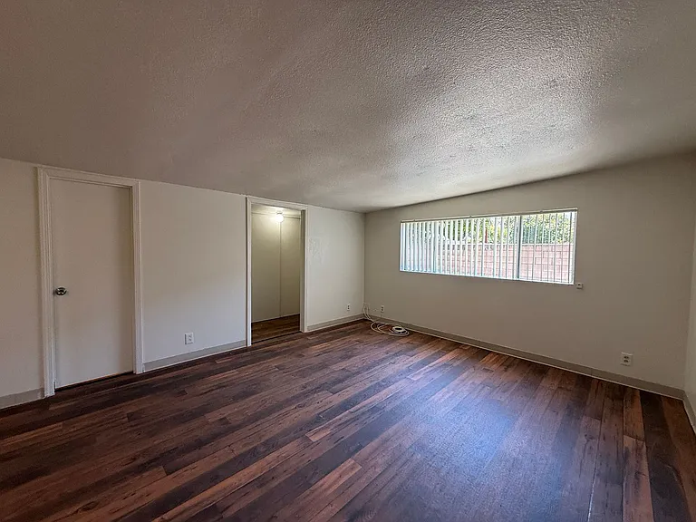 124 E Sunset Ave — Photo 8