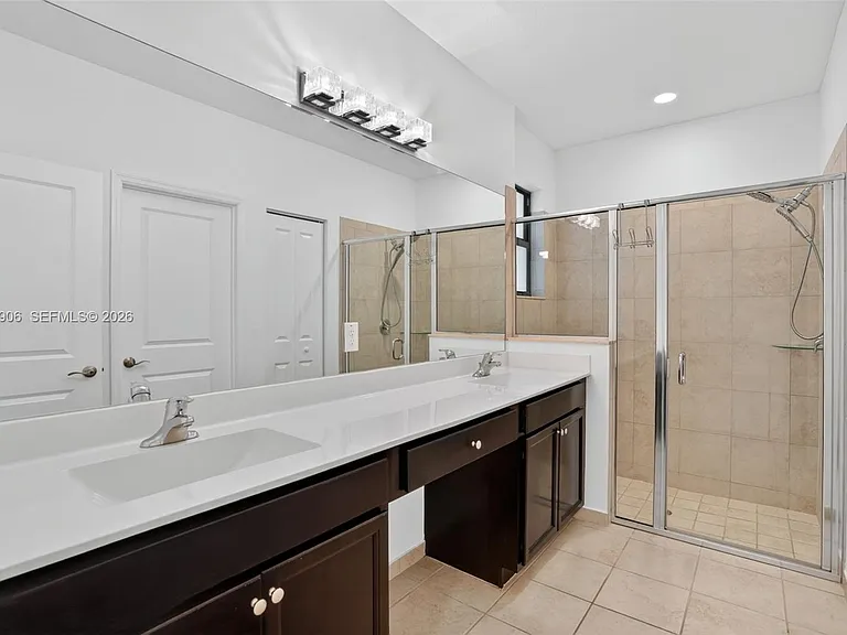 2371 SE 1st Ct — Photo 35