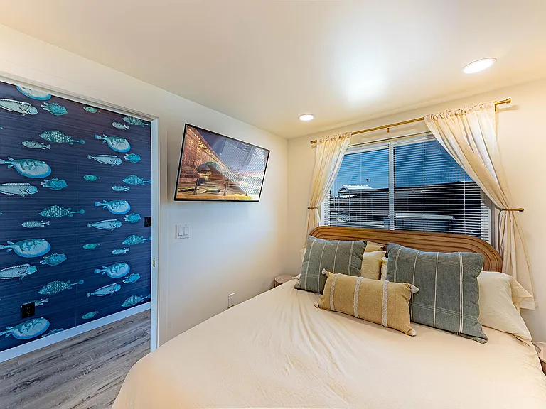 555 Beachcomber Blvd #C20 — Photo 14