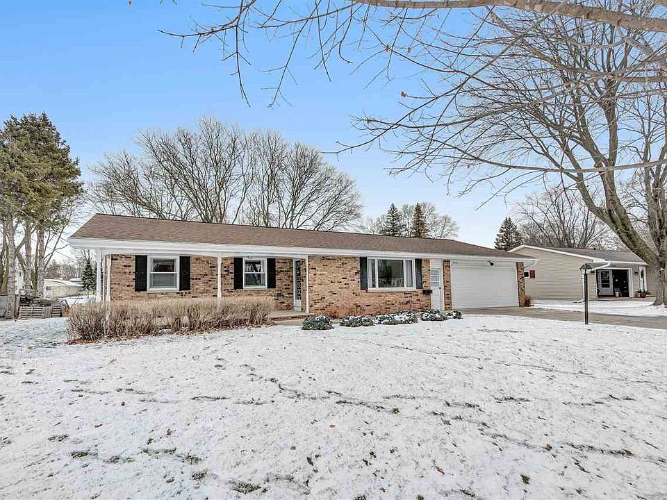1st image of 2681 Pioneer Dr