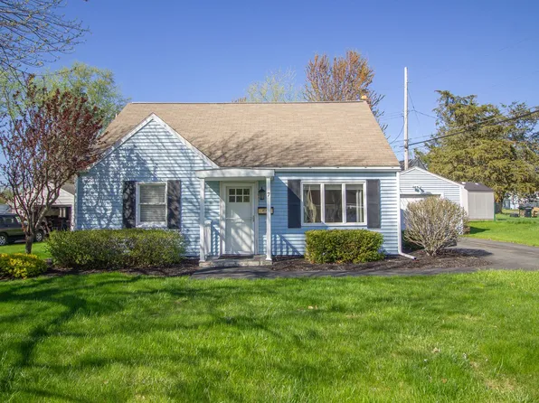 7 David Rd, Latham, NY 12110