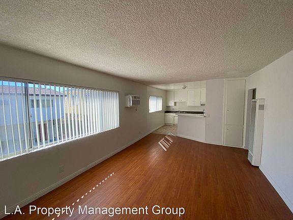 2nd image of 228 W Spazier Ave #N