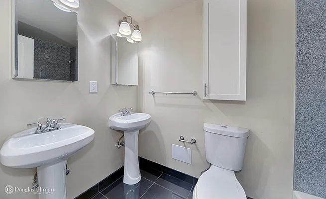 Rented by Douglas Elliman | media 31