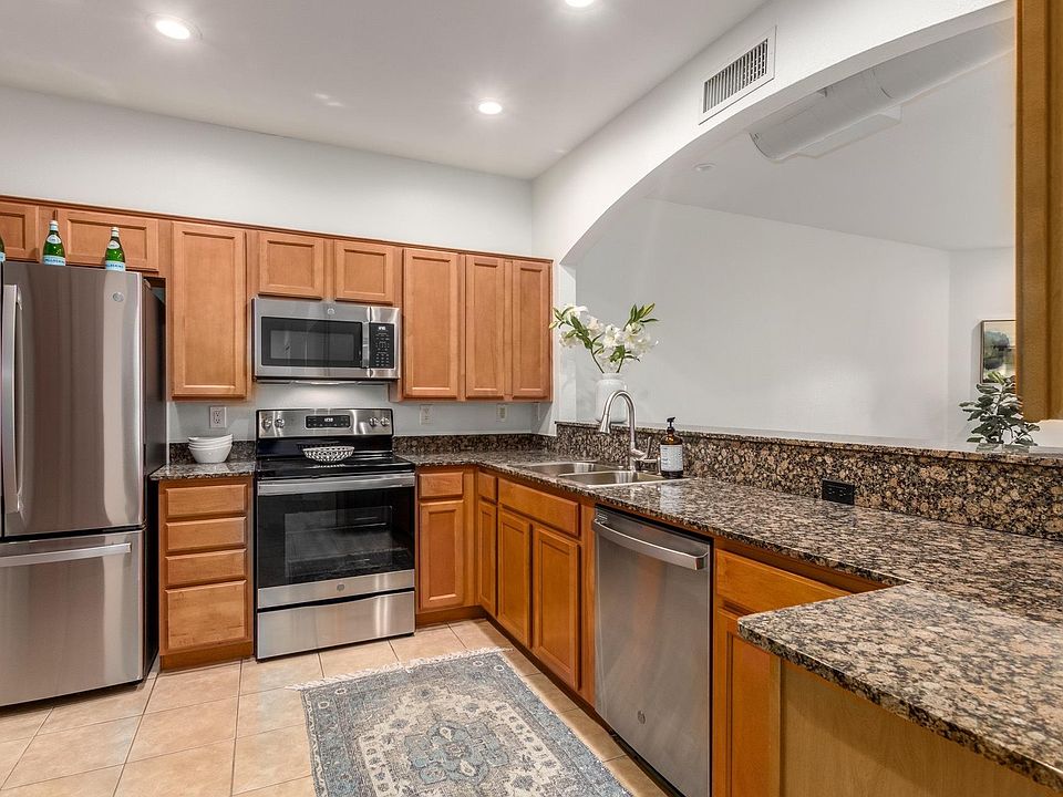 1st image of 4525 N 22nd St Unit 205