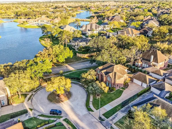 12903 Waters Edge Pl, Houston, TX 77041