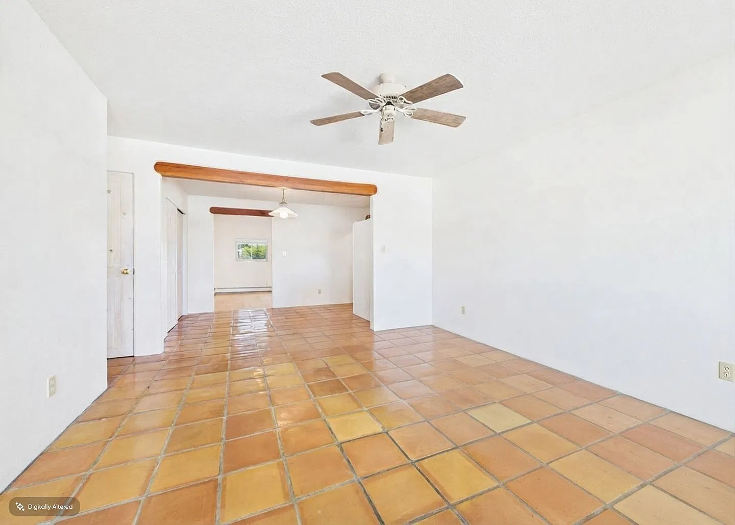 Single Family Home Available Now — Photo 4