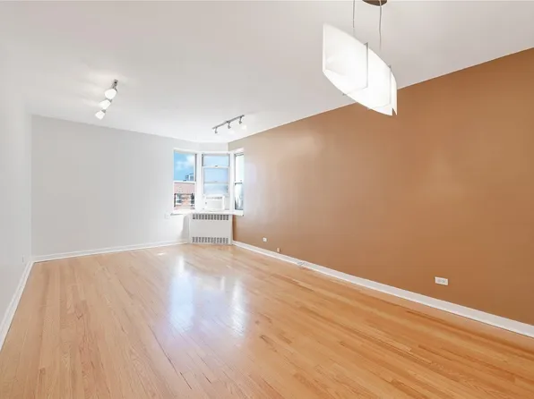 65-60 Wetherole Street #6F, Rego Park, NY 11374