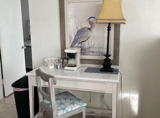 2064 Alamanda Dr #19, Naples, FL 34102