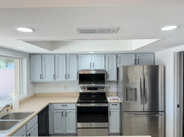 16801 N 45th Pl, Phoenix, AZ 85032