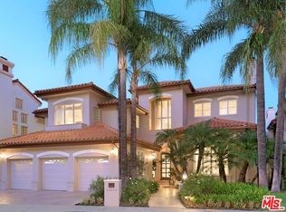 12629 Promontory Rd, Los Angeles, CA 90049