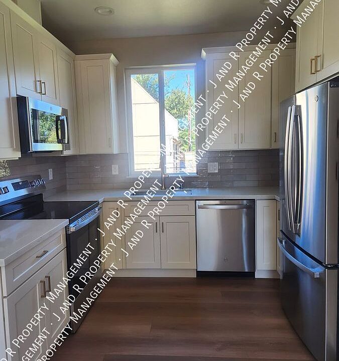 1st image of 817 V St #2
