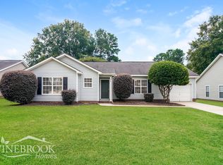640 New Stock Dr, Hopkins, SC 29061