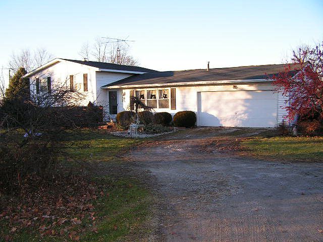 2nd image of 518 Us Highway 250 E