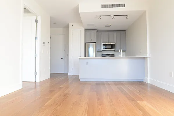 Rented by Residents Team | media 47