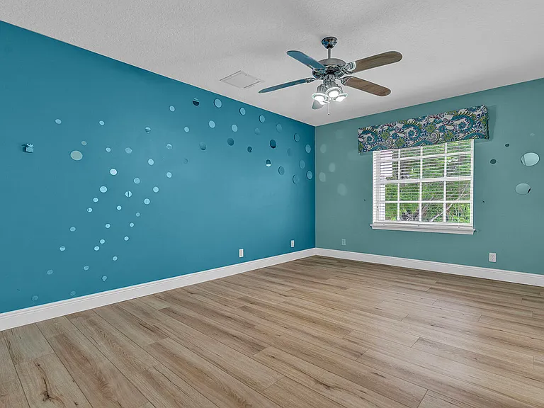 10290 NW 60th Pl — Photo 31