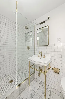 Sold by Compass | media 16