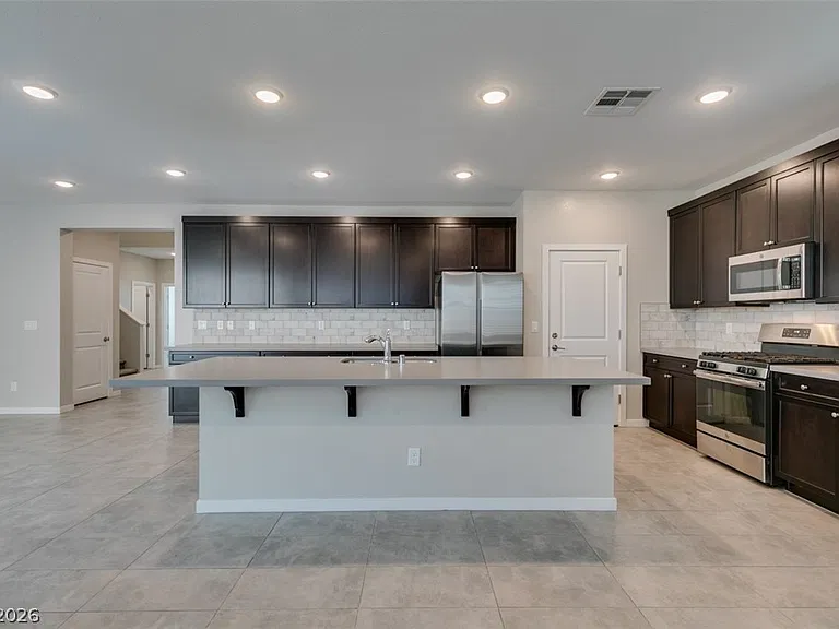 520 Founders Creek Ave — Photo 21