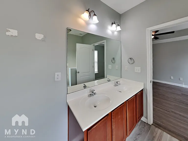 4627 Rosser Loop Dr — Photo 13