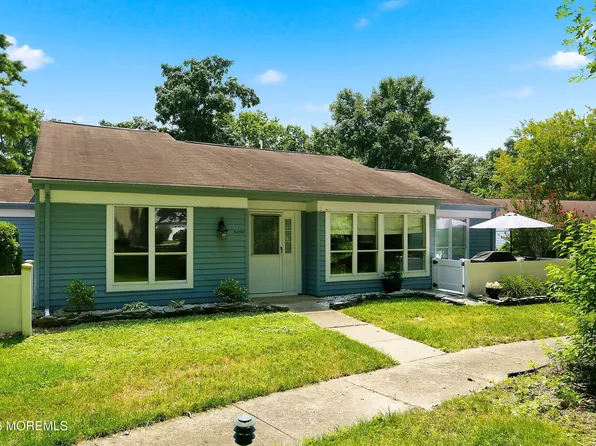 669B Buckingham Drive, Manchester, NJ 08759