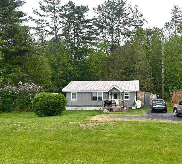 1st image of 465 Skowhegan Road