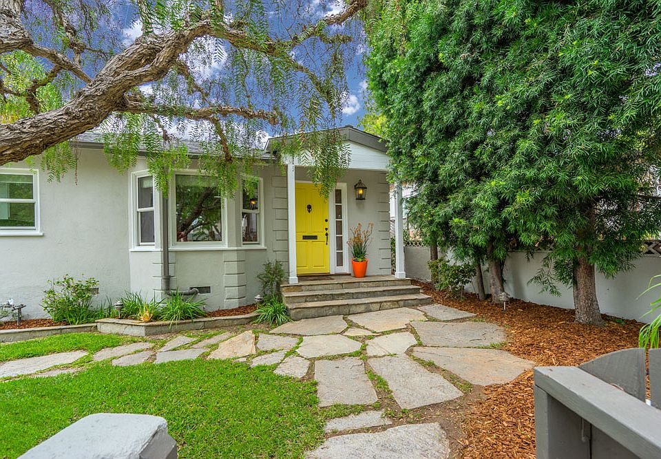 1st image of 3609 Military Ave
