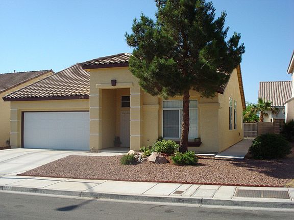 3rd image of 9483 Pioneer Ave