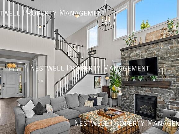 2nd image of 247 E Sandhill Dr