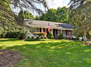 384 Main St, Chester, NJ 07930