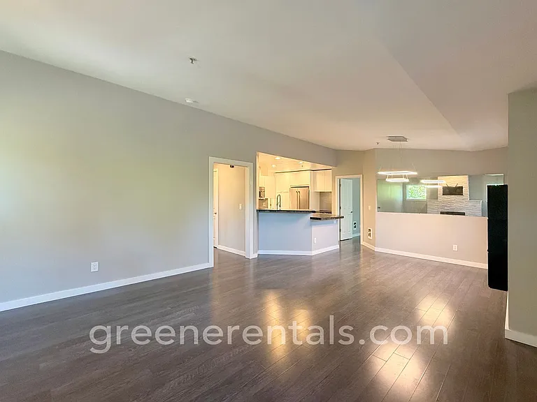 2210 Tolmie Ave #C-1 — Photo 7