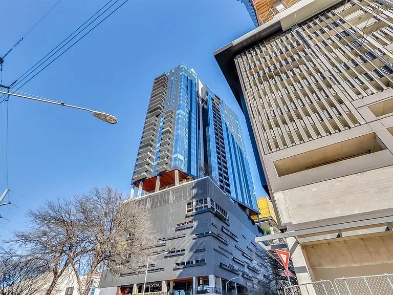 70 Rainey St #1607 — Photo 12