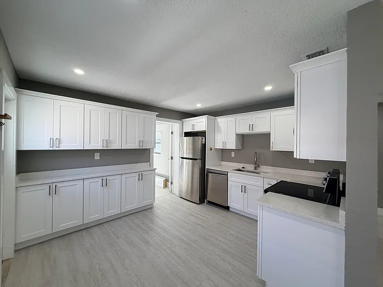 827 Franklin Rd — Photo 14