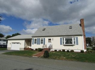 44 Iris St, Fall River, MA 02720